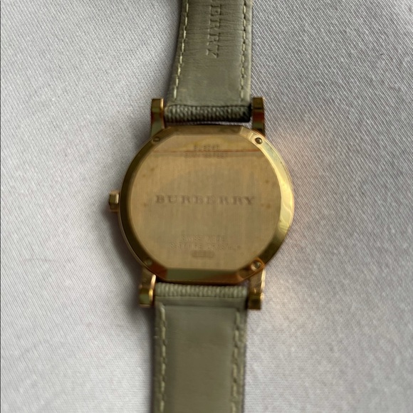 BURBERRY watch - Picture 7 of 9
